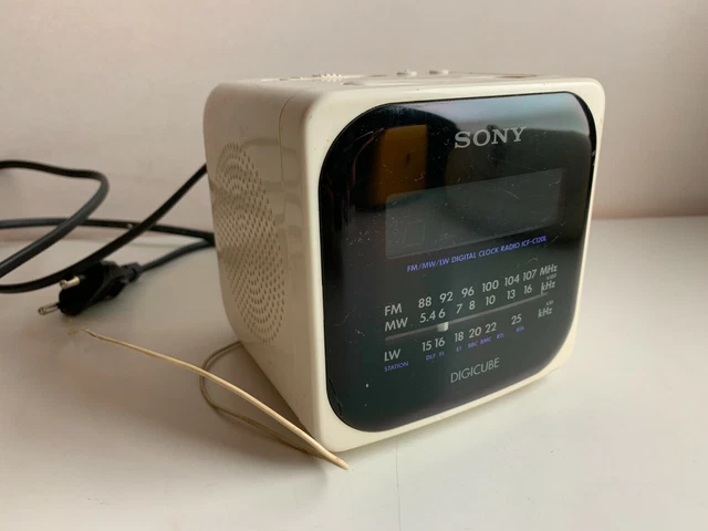 レトロ、ビンテージ】SONY ラジオ、時計、アラーム ICFーC710