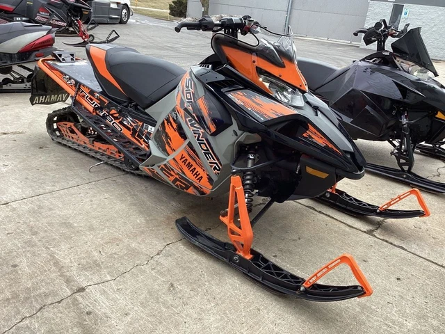 2017 Yamaha Sidewinder L-TX LE    ORANGE BLACK