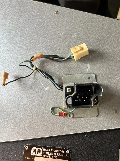 Merit Megatouch Cash Box Coin And Bill Acceptor Connector Part #Sa0047-02-0A