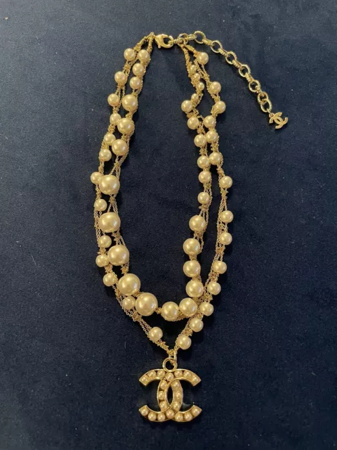 CHANEL PEARL CC Gold Short Necklace $499.00 - PicClick