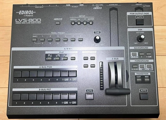 ROLAND EDIROL LVS-400 4-Channel Video Mixer Switcher Used