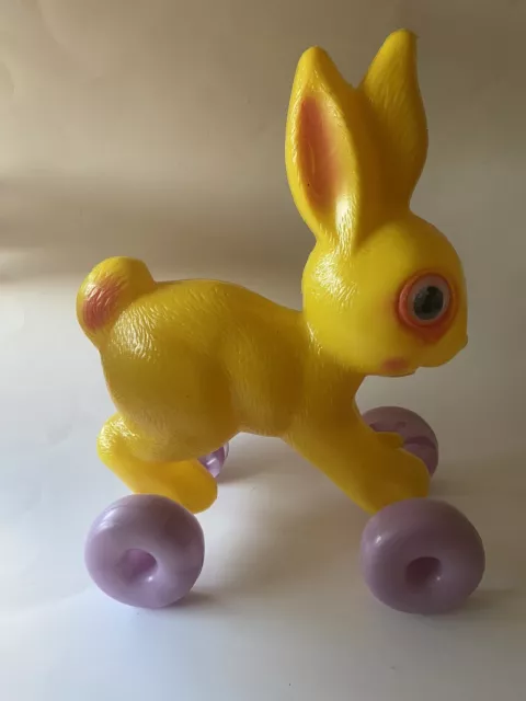 Vintage Empire Plastics Blowmold Easter BunnY Rabbit Pull Toy Plastic 3