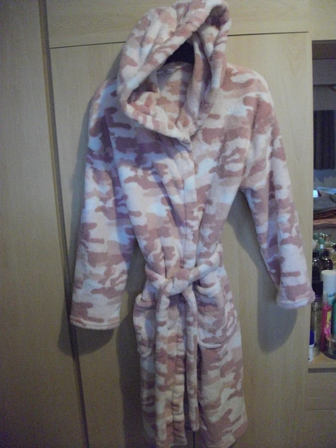 Girls Age 13-14 Years Marks & Spencer Pink Camo Dressing Gown Very Good Cond