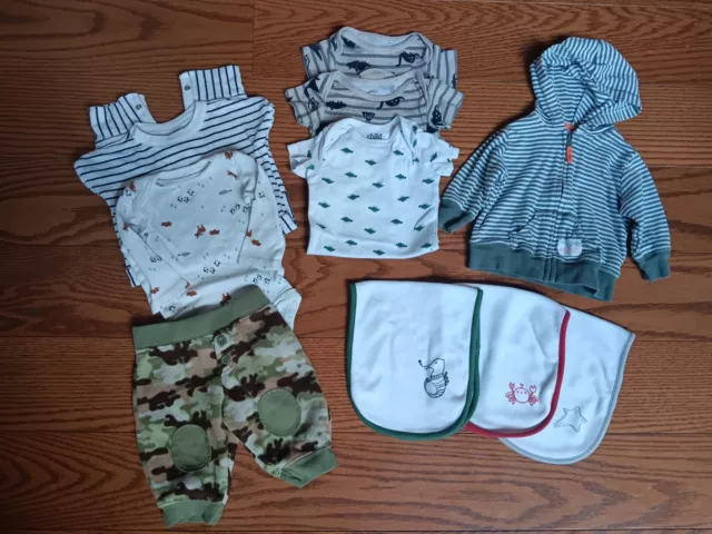 Lot Of Boys Newborn Infant Clothes 0-3 One Piece, Pants, Long Sleeve, Burp...