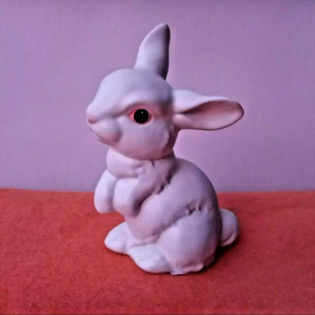 Vintage Goebel Hummel Figurine White Bunny Rabbit 1984 Germany