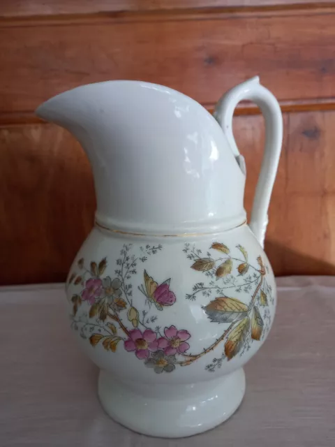 Pichet A Eau / Broc De Toilette  Ancien En Porcelaine Blanche Avec Decor Floral
