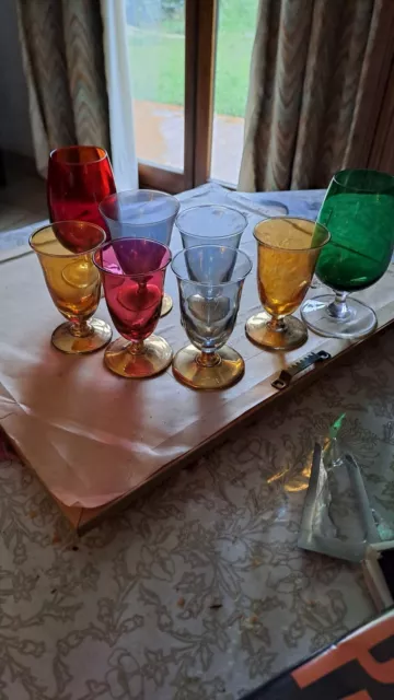 8 Verres Colorés à  Porto