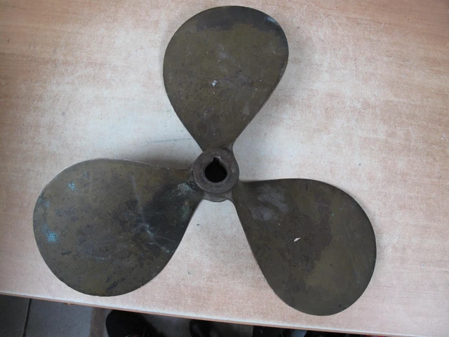 Vintage Boat Solid Brass 3 Blade Propeller..