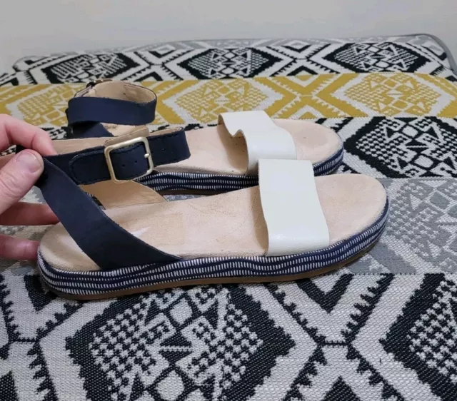 Flatform sandals size 5 deals
