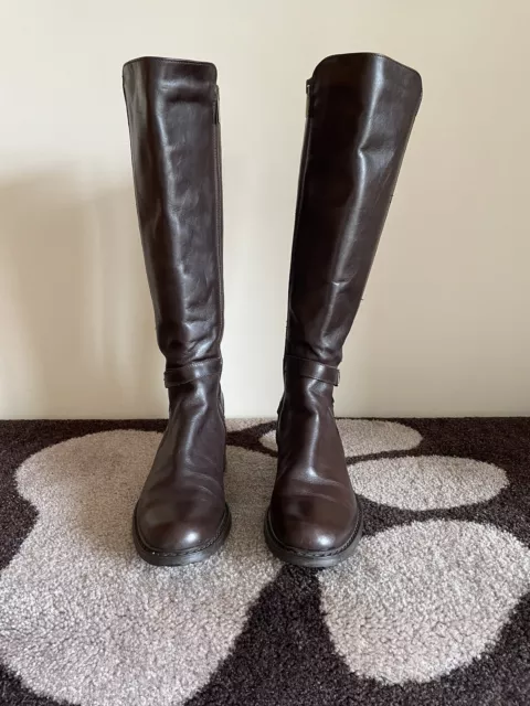 Bally Ladies Knee High Boots Size 7