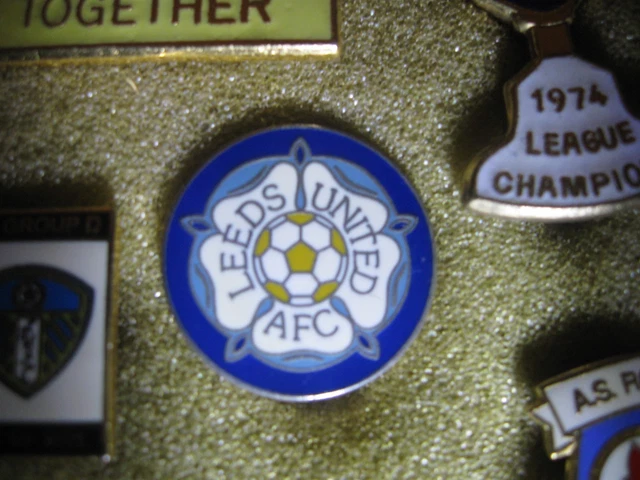 Pin's Vintage Leeds United FC – Ancien Badge De Football Anglais, Collection
