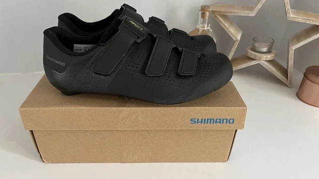 Shimano RC1 (RC100) SPD-SL Mens/Woman’s Road Cycling Shoes Black  EU 41  UK 7
