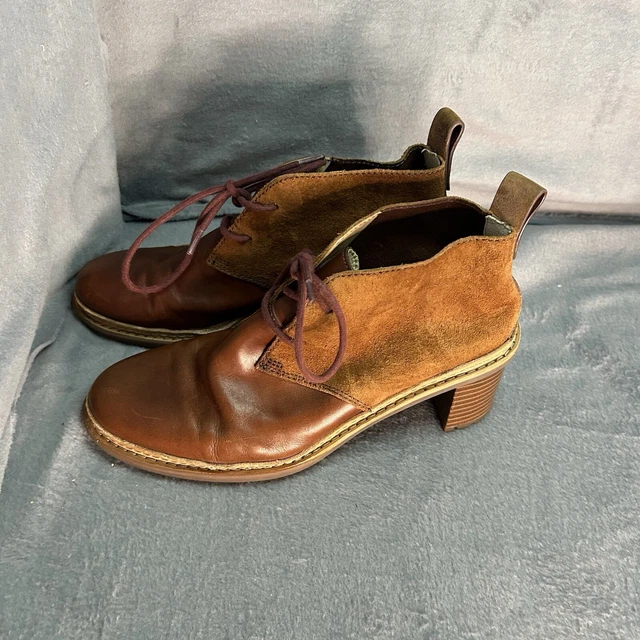 CLARKS LADIES TRACE Tassel Leather Size 4UK Grey multicolour Snakeskin. 25.99 PicClick UK