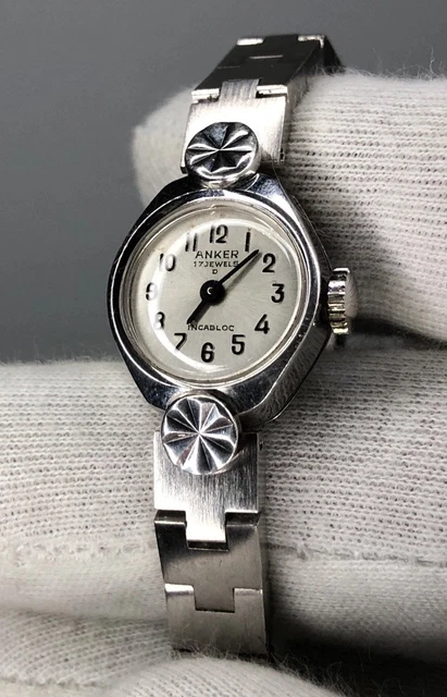 NIKE TC 7900 ホワイト 23.5cm Armbanduhren, Uhren, Antik- & Vintage-Schmuck, Antiquitäten