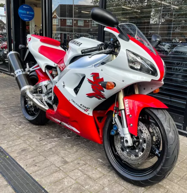 YAMAHA YZF R1 4Xv 19 000 Miles Warranty Serviced R111 Rpe