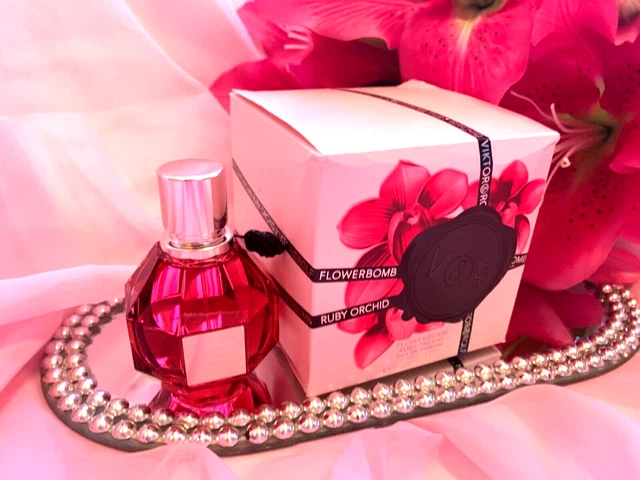 VICTOR & ROLF Flowerbomb Ruby Orchid Eau de Parfum Natural Spray 50 ml NEU OVP