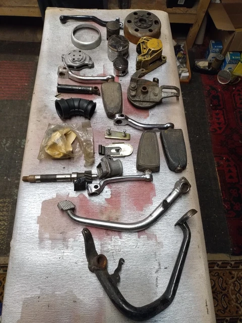 2x Beleuchtete Zündkerzenstecker Rot - Für Zündapp, Hercules, Sachs Mofas