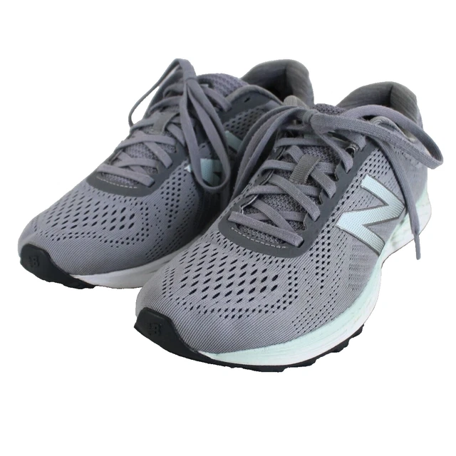 New Balance Fresh Foam V3 - Crampons De Softball Femme - Noir/Blanc - Taille 7.5 - NEUFS