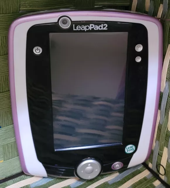 LeapPad 2 Purple/white Case,works on Rechargeable batteries or AA read