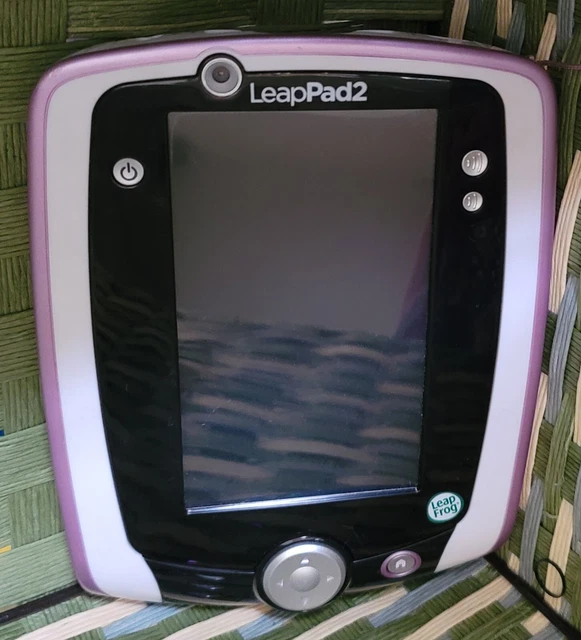 LeapPad 2 Purple/white Case,works on Rechargeable batteries or AA read LeapPad 2 Purple/white Case,works on Rechargeable batteries or AA read