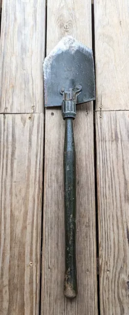 Vintage WWII WW2 US Military 1945 AMES Entrenching Tool  Folding Shovel