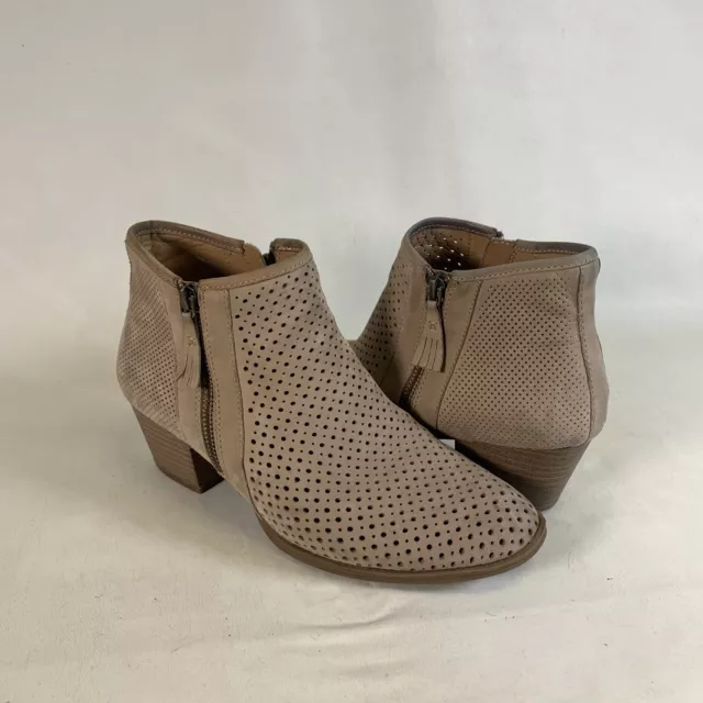 Earth Women’s PineBerry Stone Leather Perforated Ankle Boots US 10B -Beige