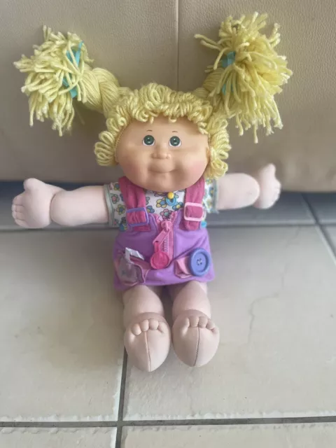 Cabbage Patch Doll 2015 Blonde Hair Green Eyes