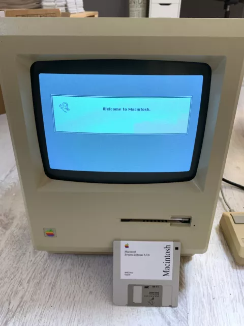  Apple Macintosh System 6.0.8 boot floppy disk - 800k English