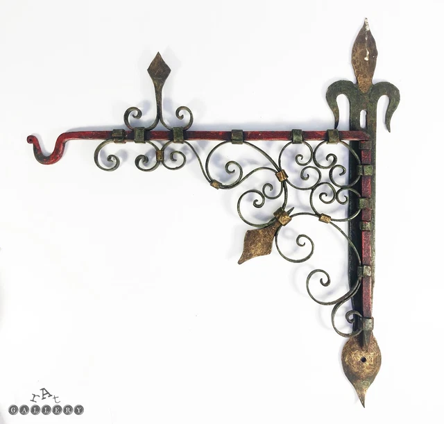 18th / 19th Century Nuremberg German Polychromed Wrought Iron Wall Bracket