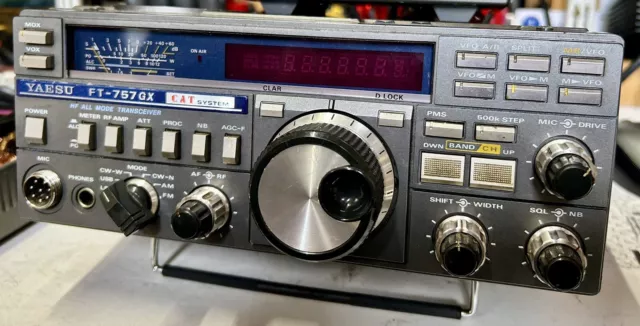 Yaesu FT 757gx HF Transceiver with spare PA module complete
