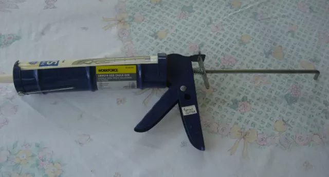 WORKFORCE SMOOTH ROD CAULK GUN 449-032 10 oz 9” LONG INSIDE TUBE