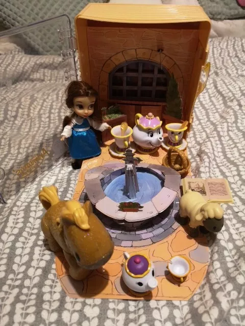 Disney Animators Collection Belle Mini Doll Play Set With Pop Up Scene