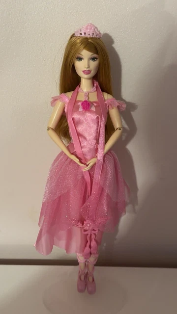Coloriages De Barbie 12 Princesses Dansantes