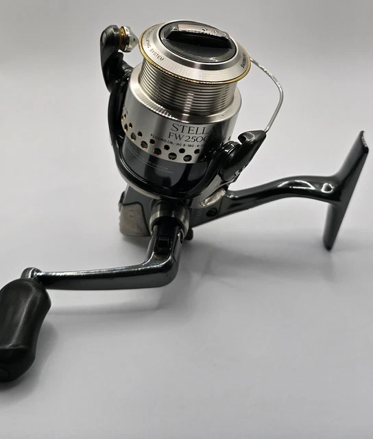 SHIMANO STELLA FW2500S Fishing Reel 326mm with Case, Tested