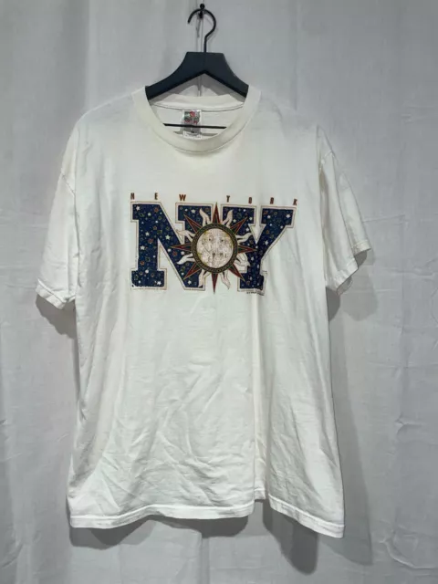 Y2K Fruit Of The Loom New York NY Graphic Shirt White 2000s XL X-Large