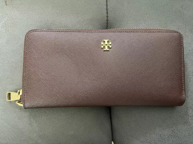 Tory Burch Robinson Brown Leather Continental Zip Around Wallet