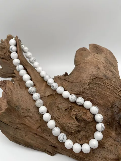 Collana con perline rotonde in pietra Howlite bianca naturale di qualità...