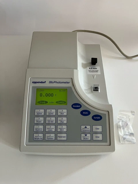 EPPENDORF BIOPHOTOMETER 6131 + UVetten Labor DNA RNA Protein Quality ...