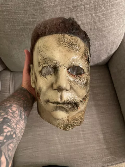 Michael Myers mask Halloween Kills Rehaul - Trick or Treat Studios
