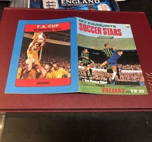 Fleetway Ipc Magazine My Favourite Soccer Stars Set Bobby Moore Joe Baker 1970