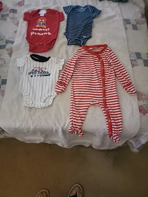 Lot Of 4 Pieces Of Infant Boy Clothes Excellent Used Condition.