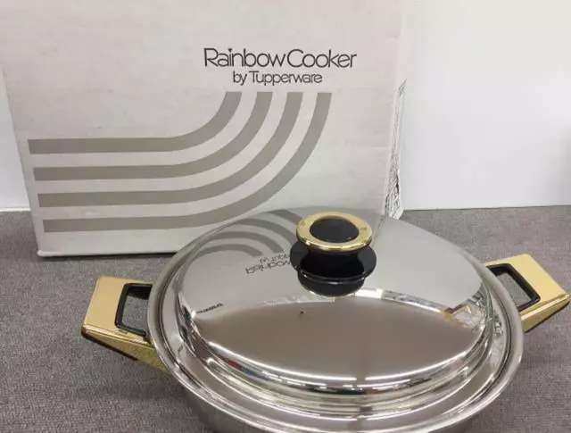 Tupperware Shallow Pot