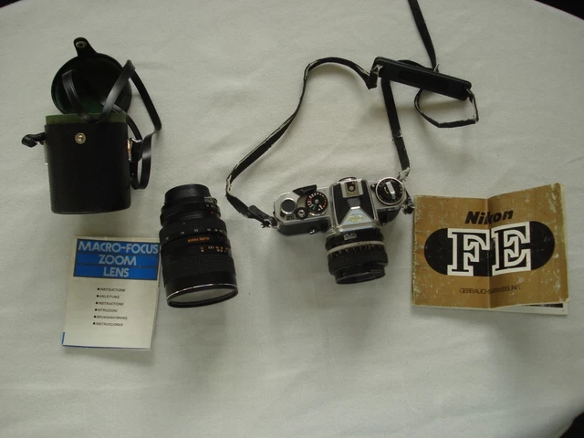 Nikon FE analoge Spiegelreflexkamera MIT OBJEKTIVE 50mm 1:1,4 UND 35-105mm 1:3,5