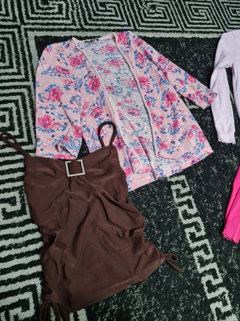 #A49 Enorme pacchetto di vestiti per ragazze 6-7 anni NEXT GEORGE PRIMARK BLUEZOO H&M 9
