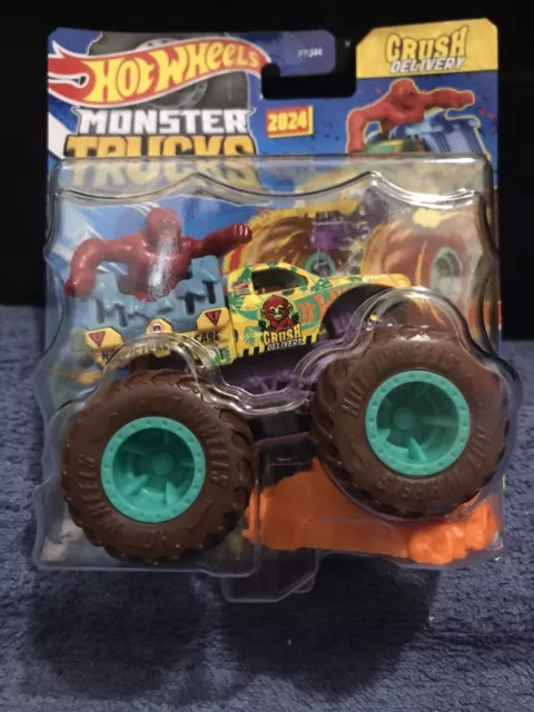 Hot Wheels Monster Trucks “SHARK WREAK “ Crushable Car “Wild Ride”