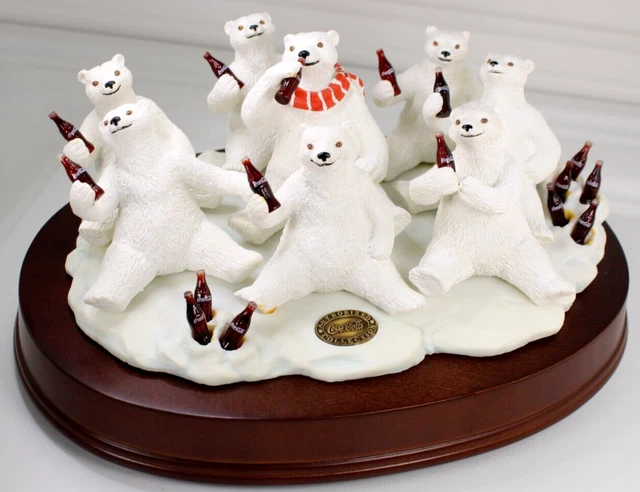 Coca Cola Large Musical Figurine Heritage Collection 1995 Polar Bear And Friends