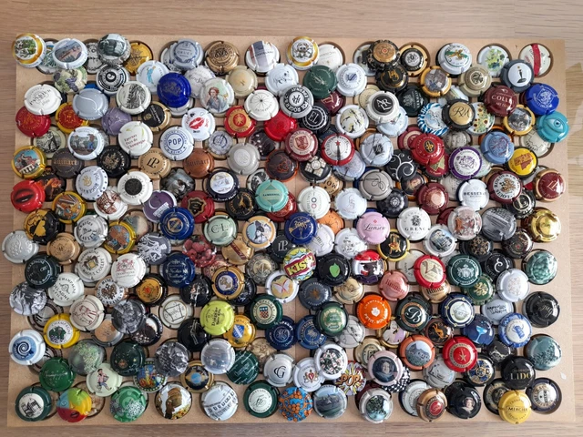 Gros Lot De 300 Capsules De Champagne Toutes Différentes