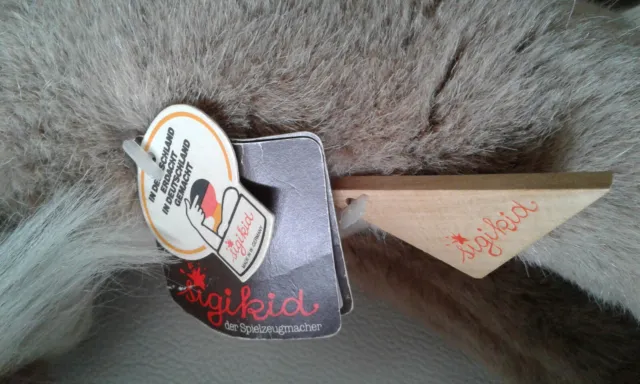 Sigikid Stofftier STEINBOCK mit Schild und Fahne 3