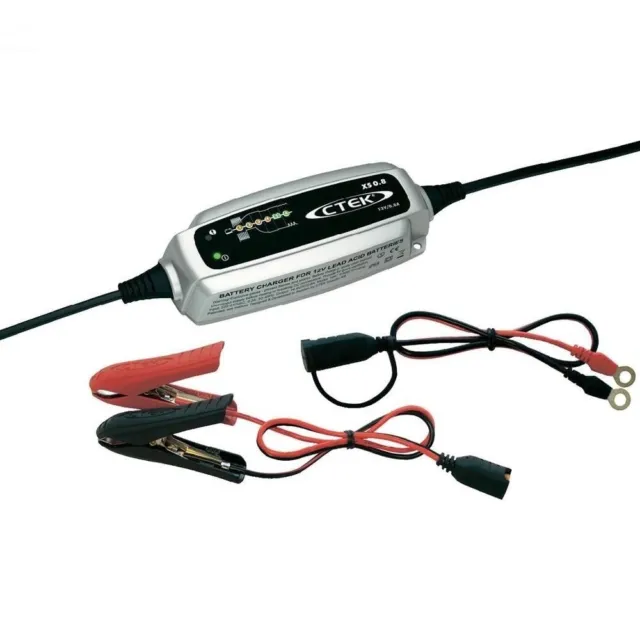 Chargeur  batterie voiture / auto / Moto CTEK XS 0.8 A 12V de 1.2-32ah (100ah)