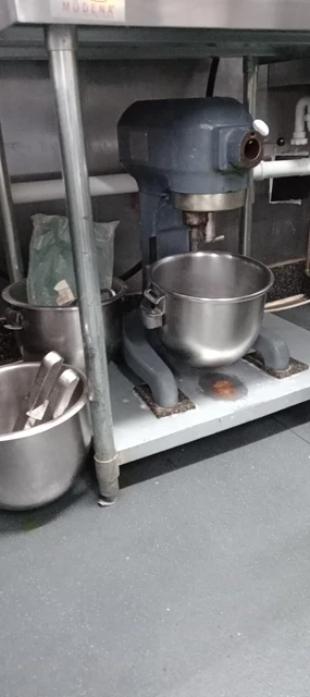 Hobart Mixer with 3 bowls and attachments 